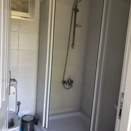 Baratalilar Otel Çeşme