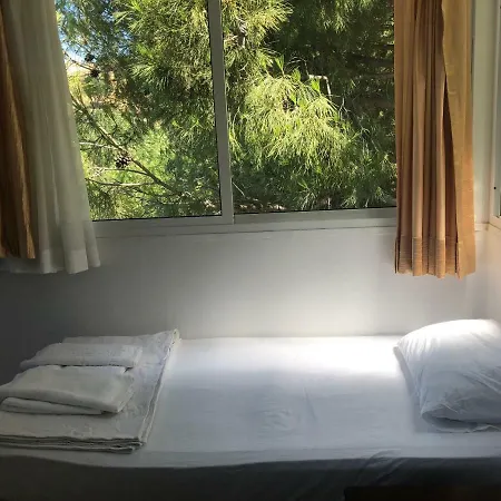 Baratalilar Otel Çeşme