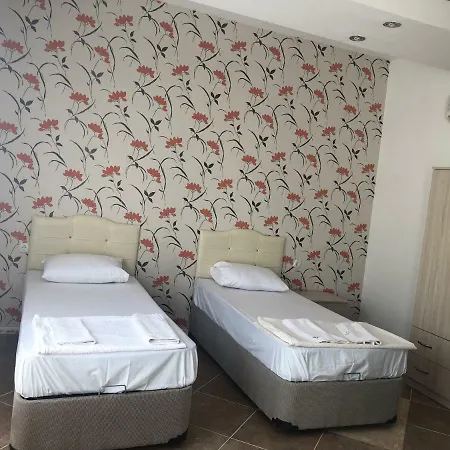 Baratalilar Otel